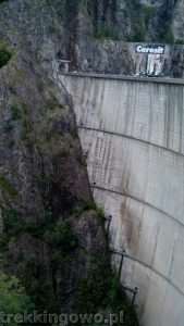 Rumunia, czy nadal dzika transfogaraska zalew Vidraru trekkingowo