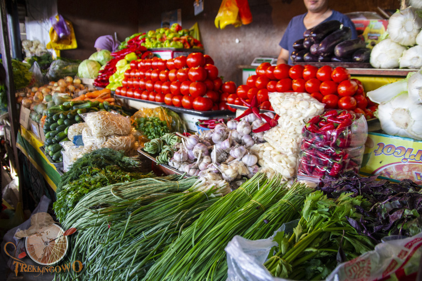 Kirgistan bazar Osz warzywa